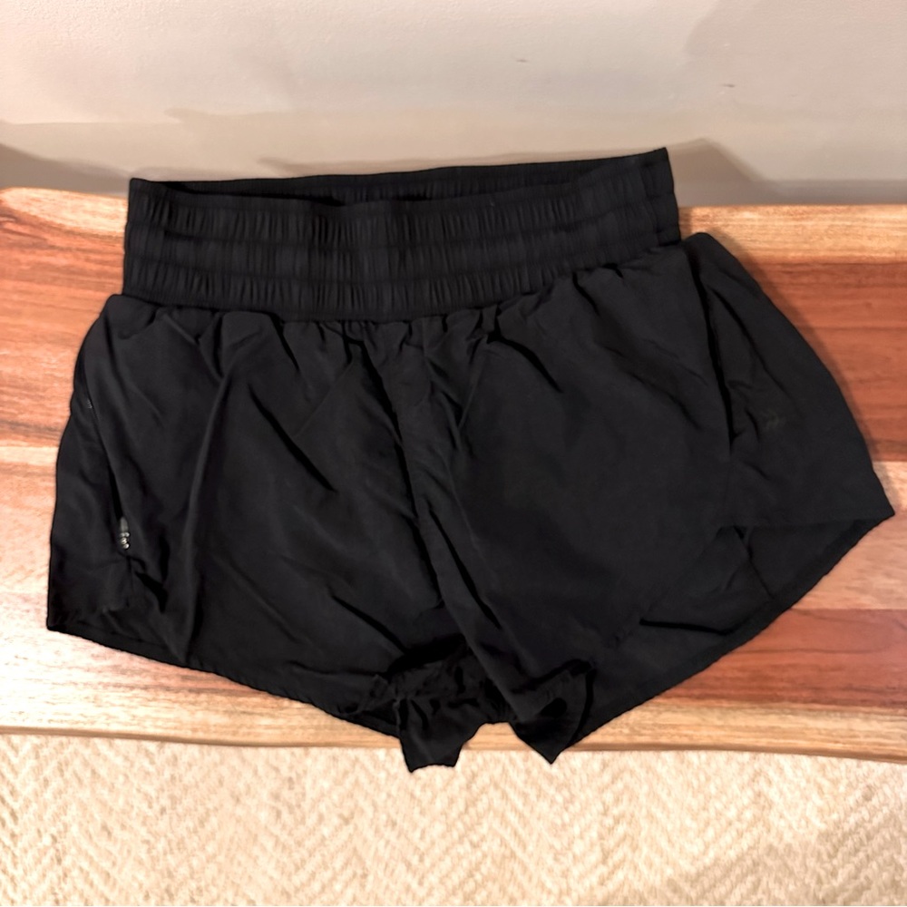 All in Motion Running Shorts Womens XS Black Smocked Waist Active Athleisure